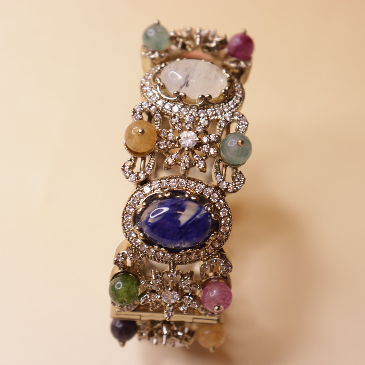 Noor-e-Bahaar Bracelet