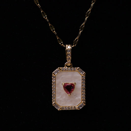 Heart’s Frame Crystal Neck Chain