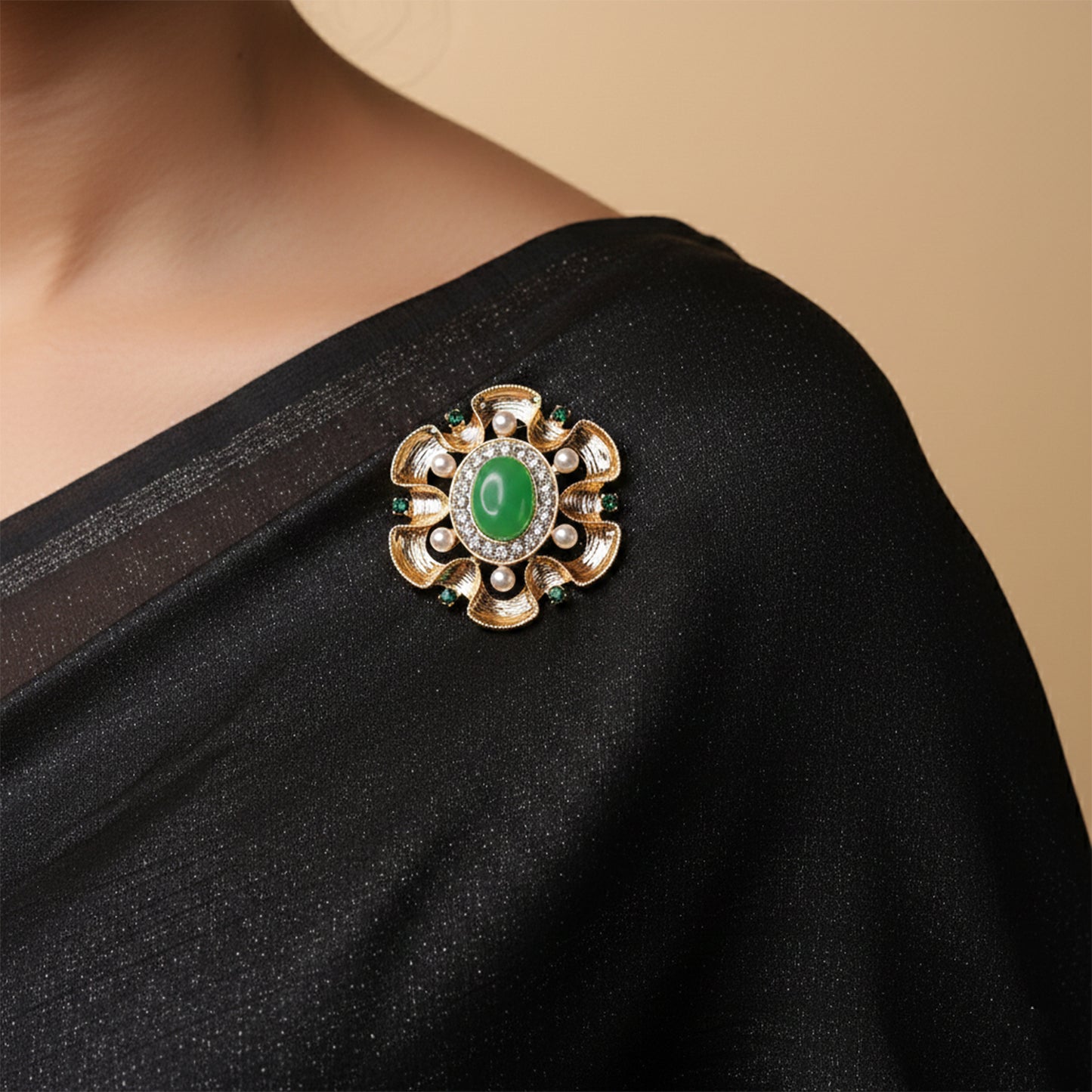 Emerald Royale Brooch