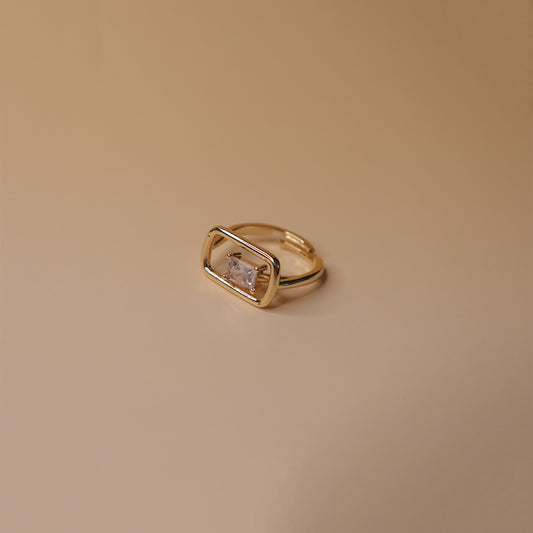 Floating Prism Ring