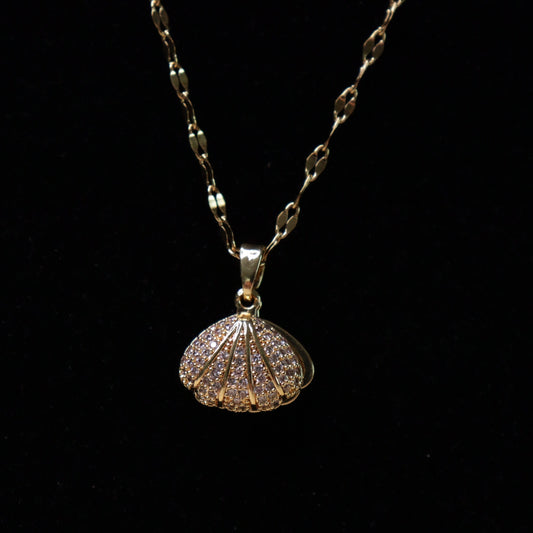 Gold Crystal Shell Neck Chain
