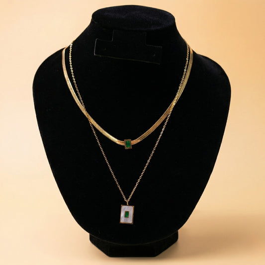 Golden Emerald Bliss Neck Chain