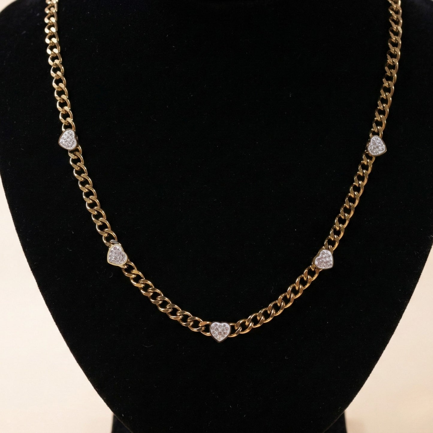 Golden Heart Link Neck Chain