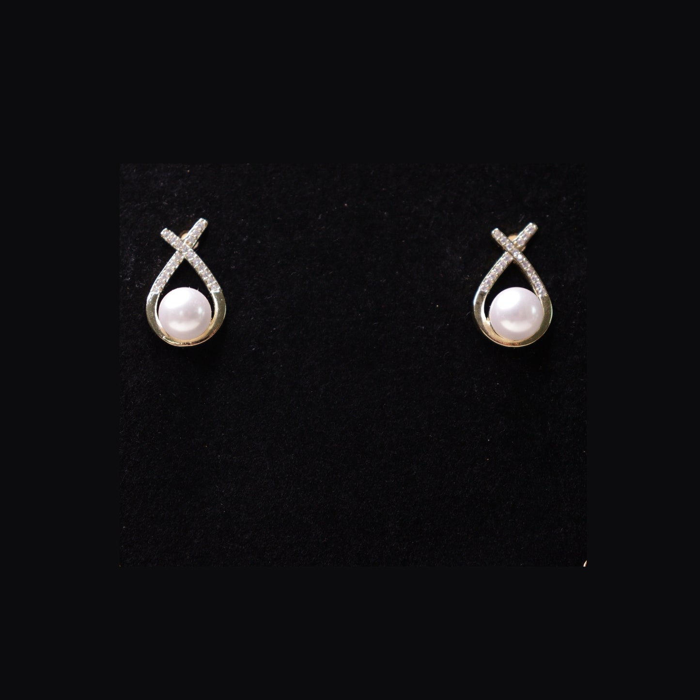 Pearl Embrace Set