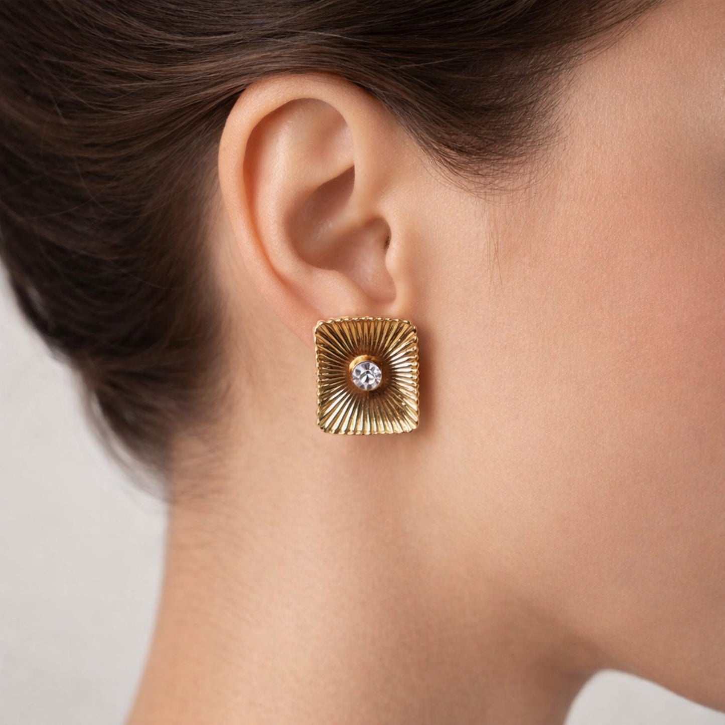 Ribbed Gold Crystal Earrings