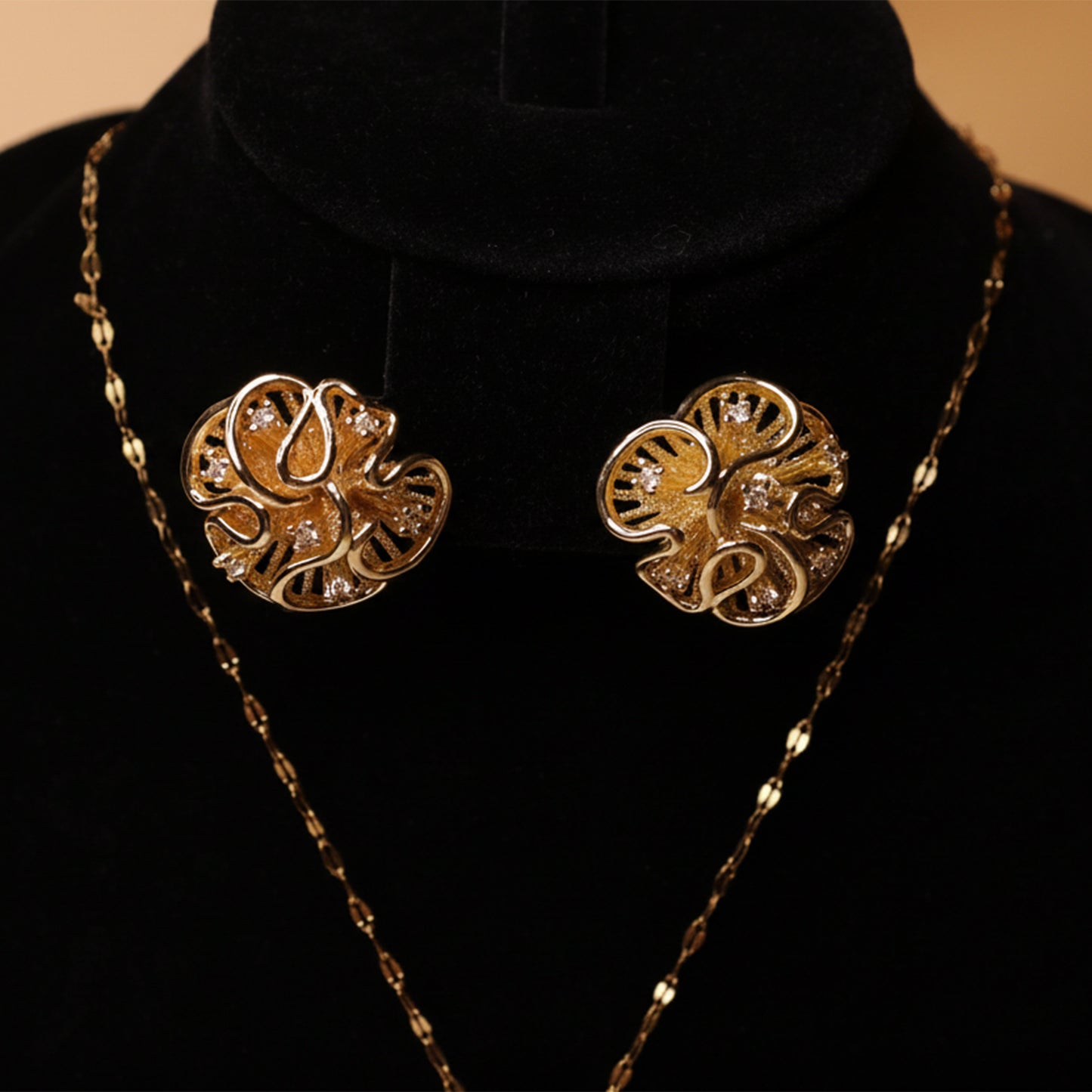 Petal Soft Radiance Set