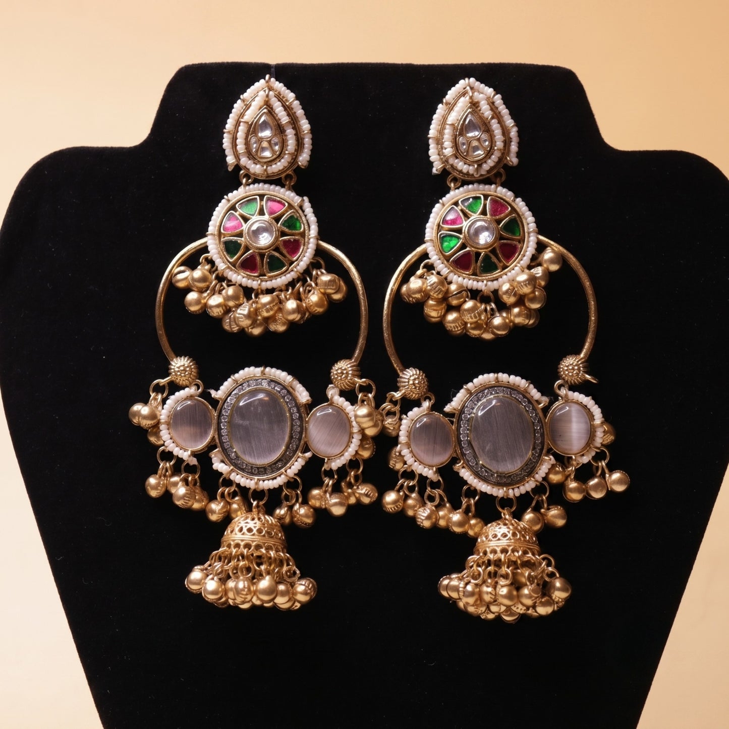 Mehfil-e-Rang Earrings