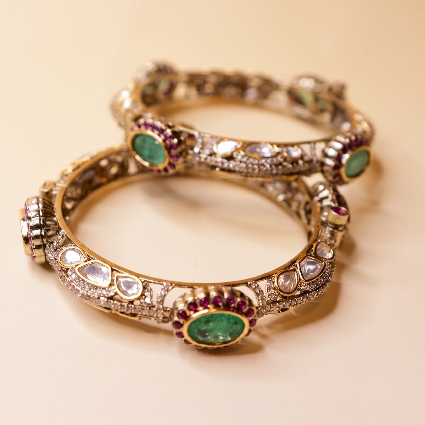 Emerald Rani Kundan Bangles
