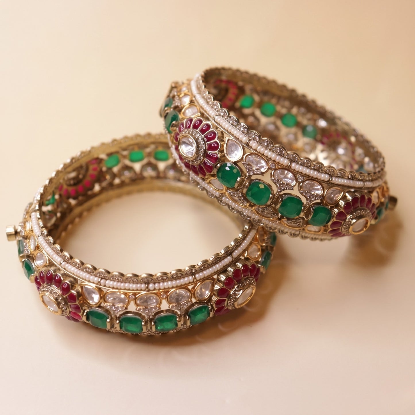 Maharani Emerald Pearl Bangles