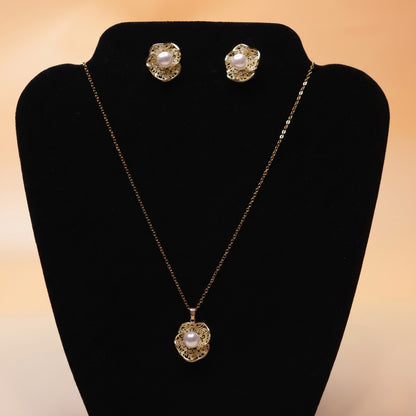 Vintage Gold Pearl Set
