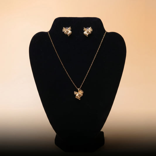Textured Bow Elegance Set