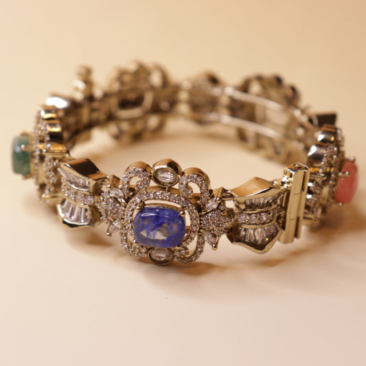 Gulrukh Crystal Cuff