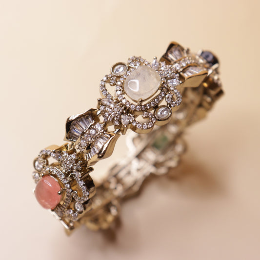 Gulrukh Crystal Cuff