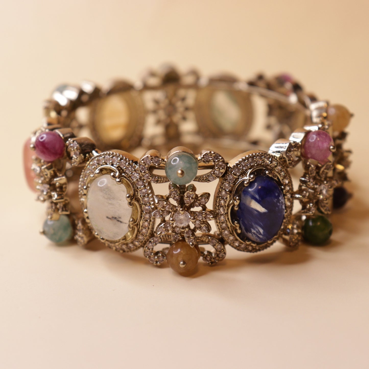 Noor-e-Bahaar Bracelet