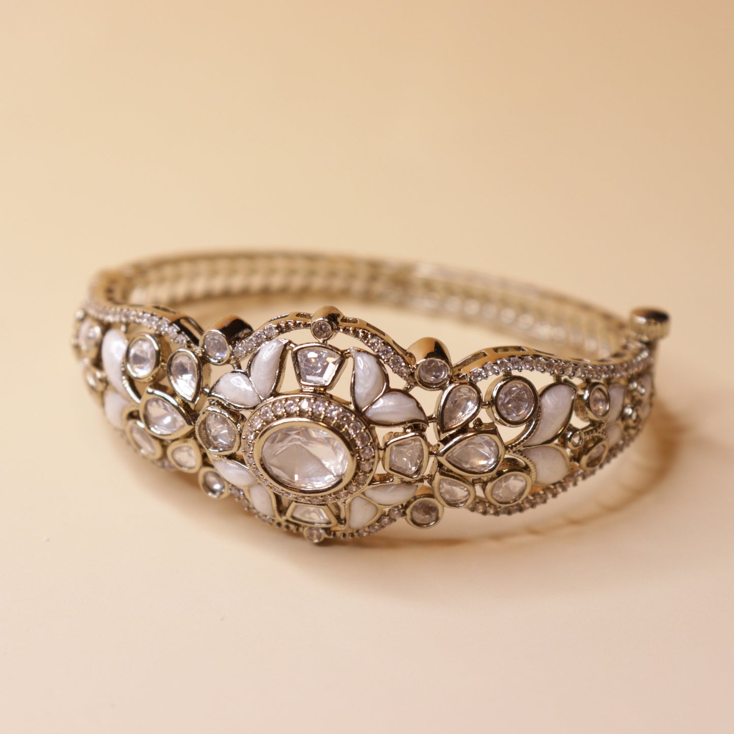 Aarzoo Polki Bangles
