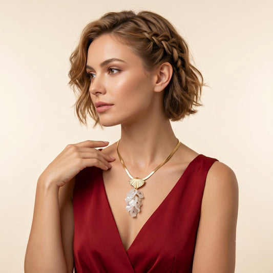 Seashell Bloom Neck Chain