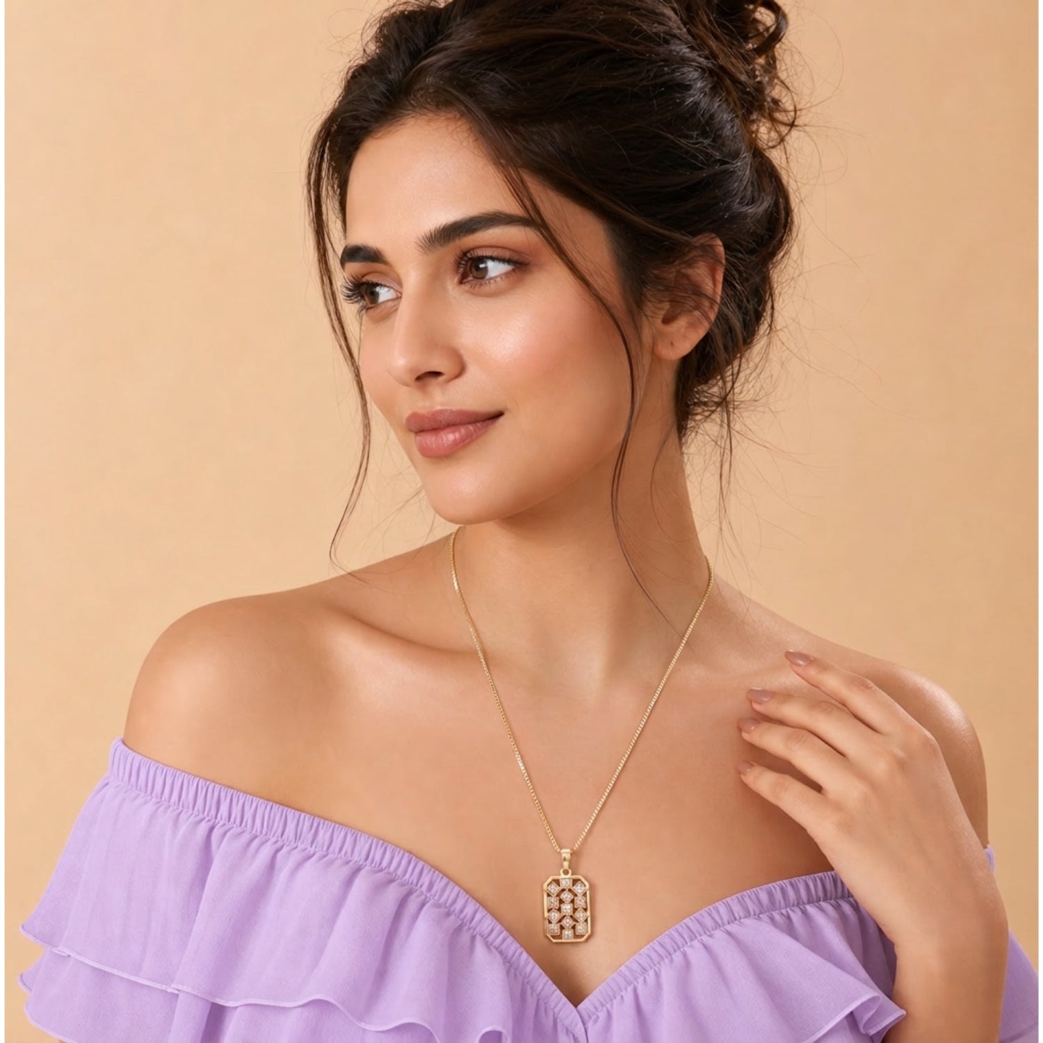 Shiny Grid Neck Chain - 18K gold plated stainless steel neck chain - Mehraya