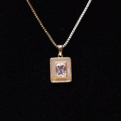 Vintage Deco Crystal Neck Chain - 18K gold plated stainless steel neck chain close-up view - Mehraya