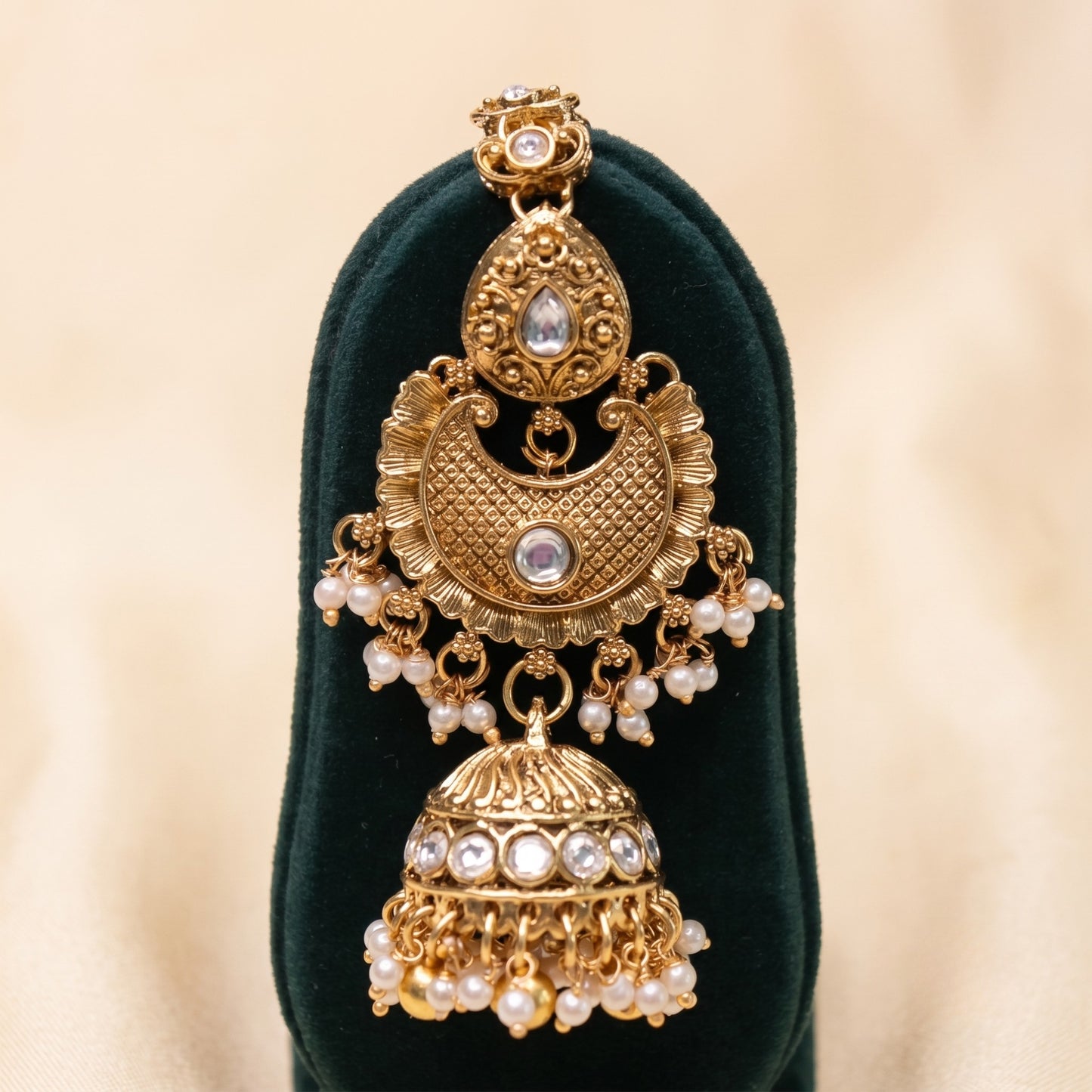 Rajsi Elegance Necklace Set