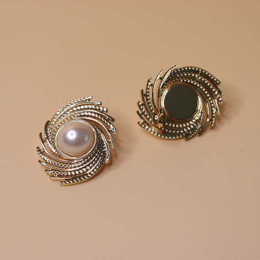 Spiral Pearl Earings