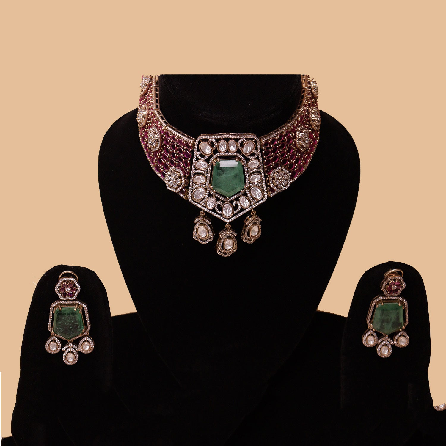 Noor Mahal Polki Combo - 22K gold plated jewellery combo set close-up view - Mehraya