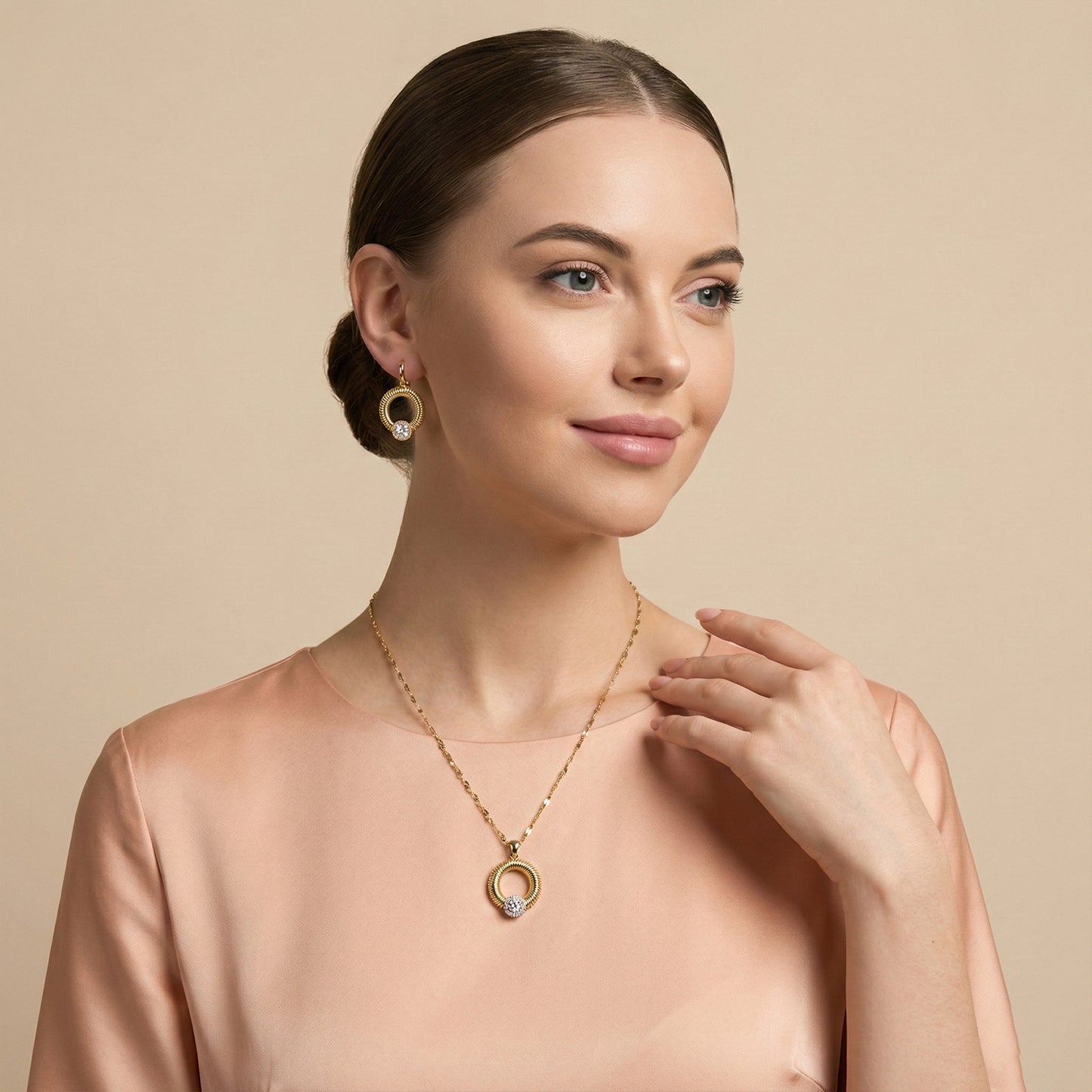 Golden Halo Elegance Set