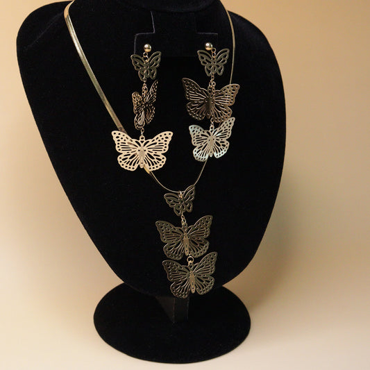 Butterfly Layered Set