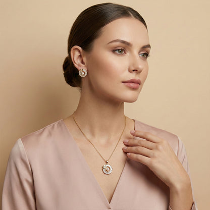 Celeste Pearl Embrace Set