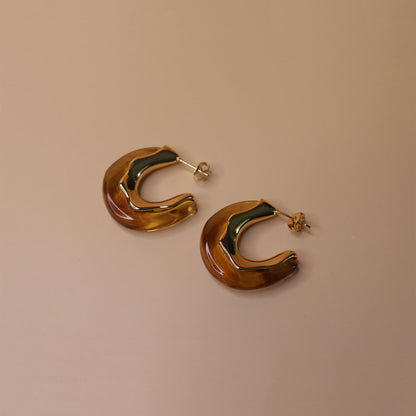 Sculpted Contrast Earrings