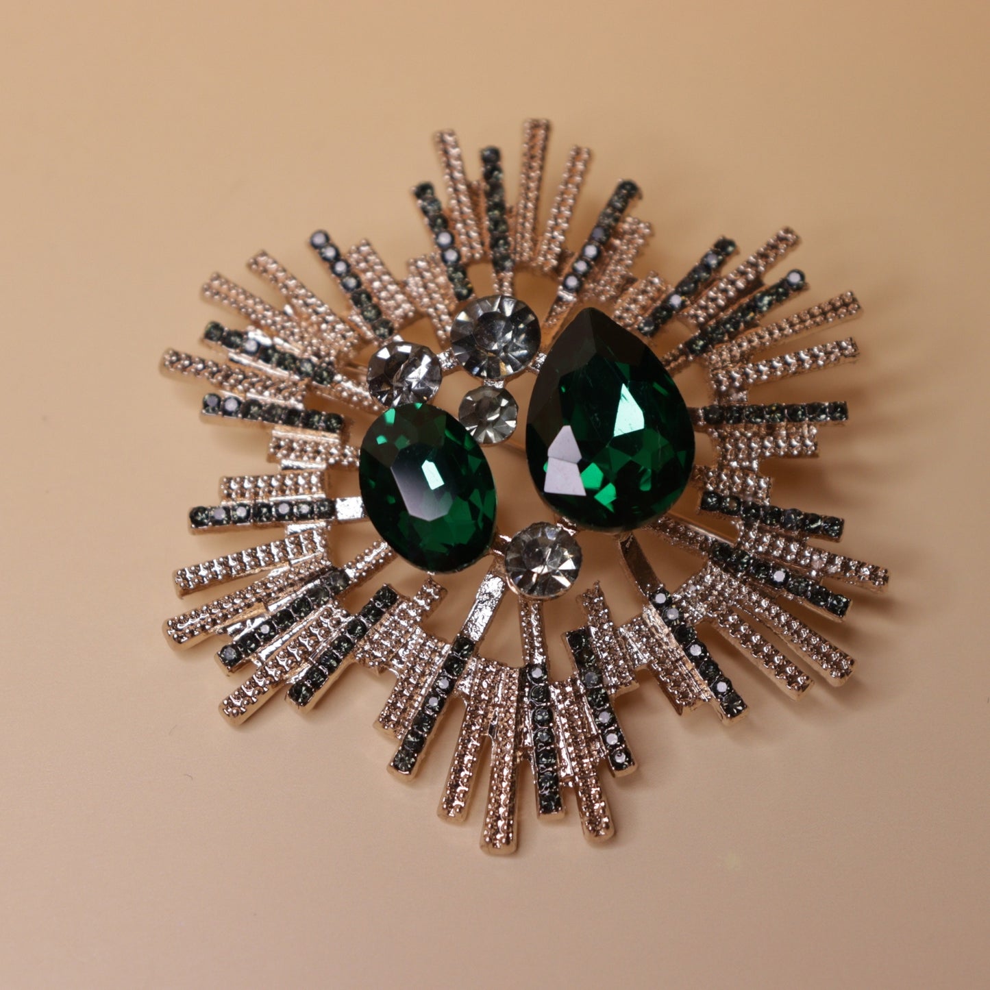 Majestic Green Starflare Brooch
