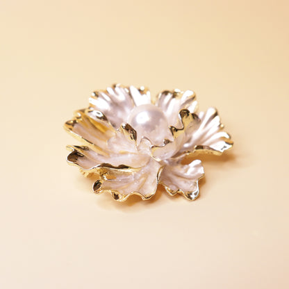 Blush Pearl Bloom Brooch