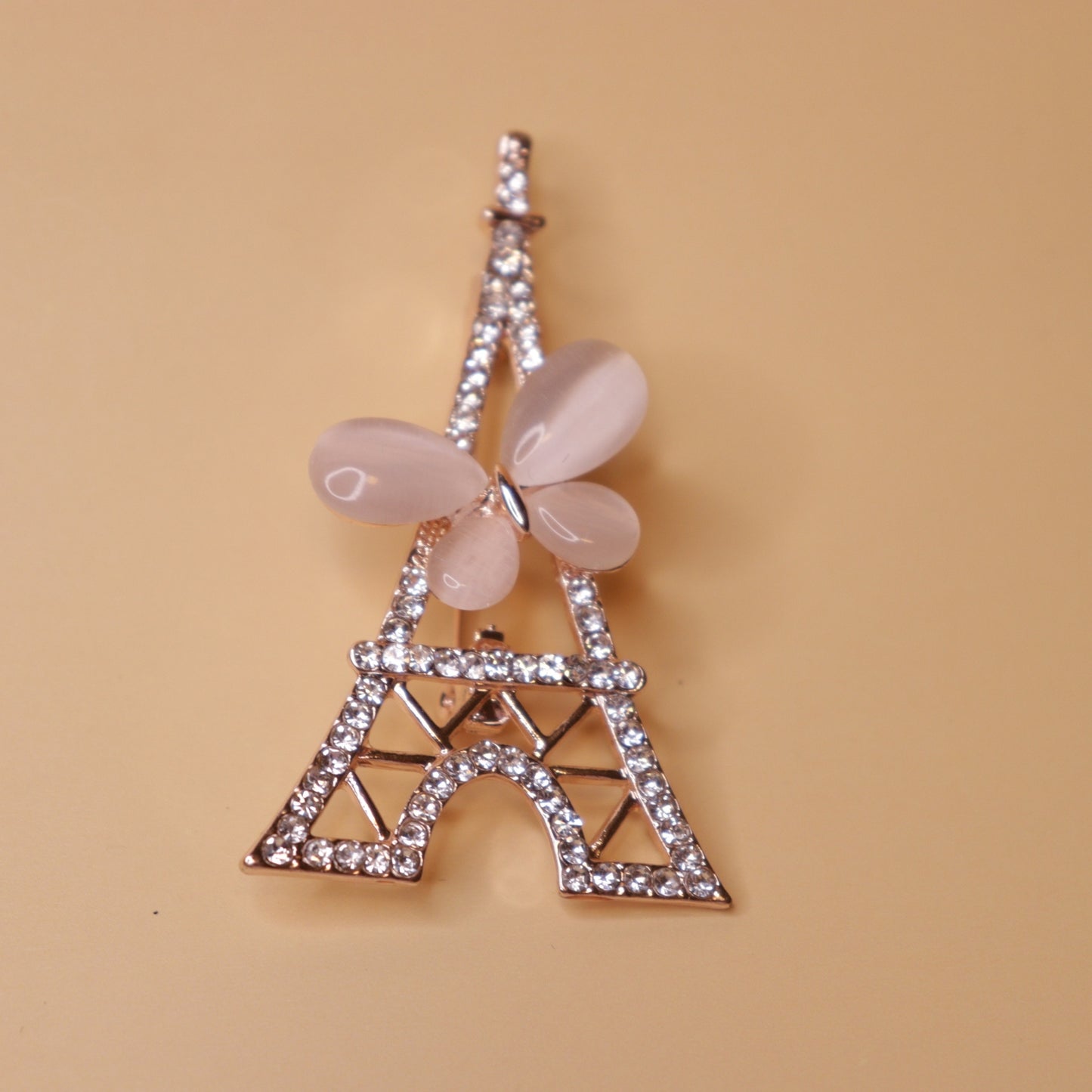 Aura of Paris Brooch