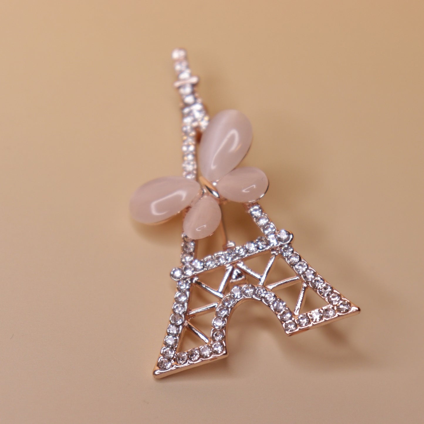 Aura of Paris Brooch