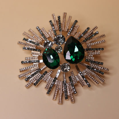 Majestic Green Starflare Brooch