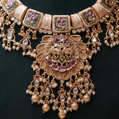 Riyasat Polki Meenakari Set