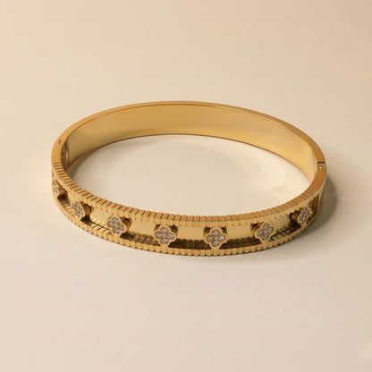 Daisy Dream Bracelet Stack