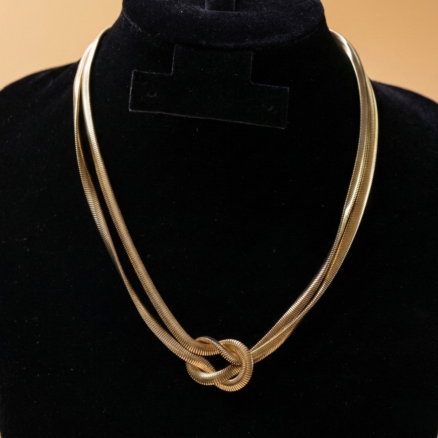 Golden Unity Knot Neck Chain