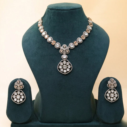 Aafreen Aura Set