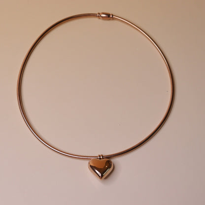 Golden Whisper Heart Chain