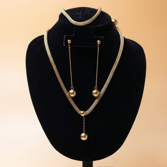 Golden Tassel Set