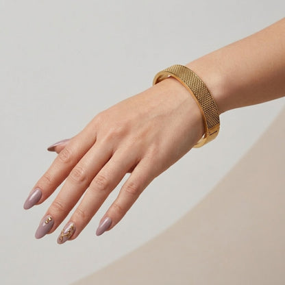 Royal Mesh Bracelet