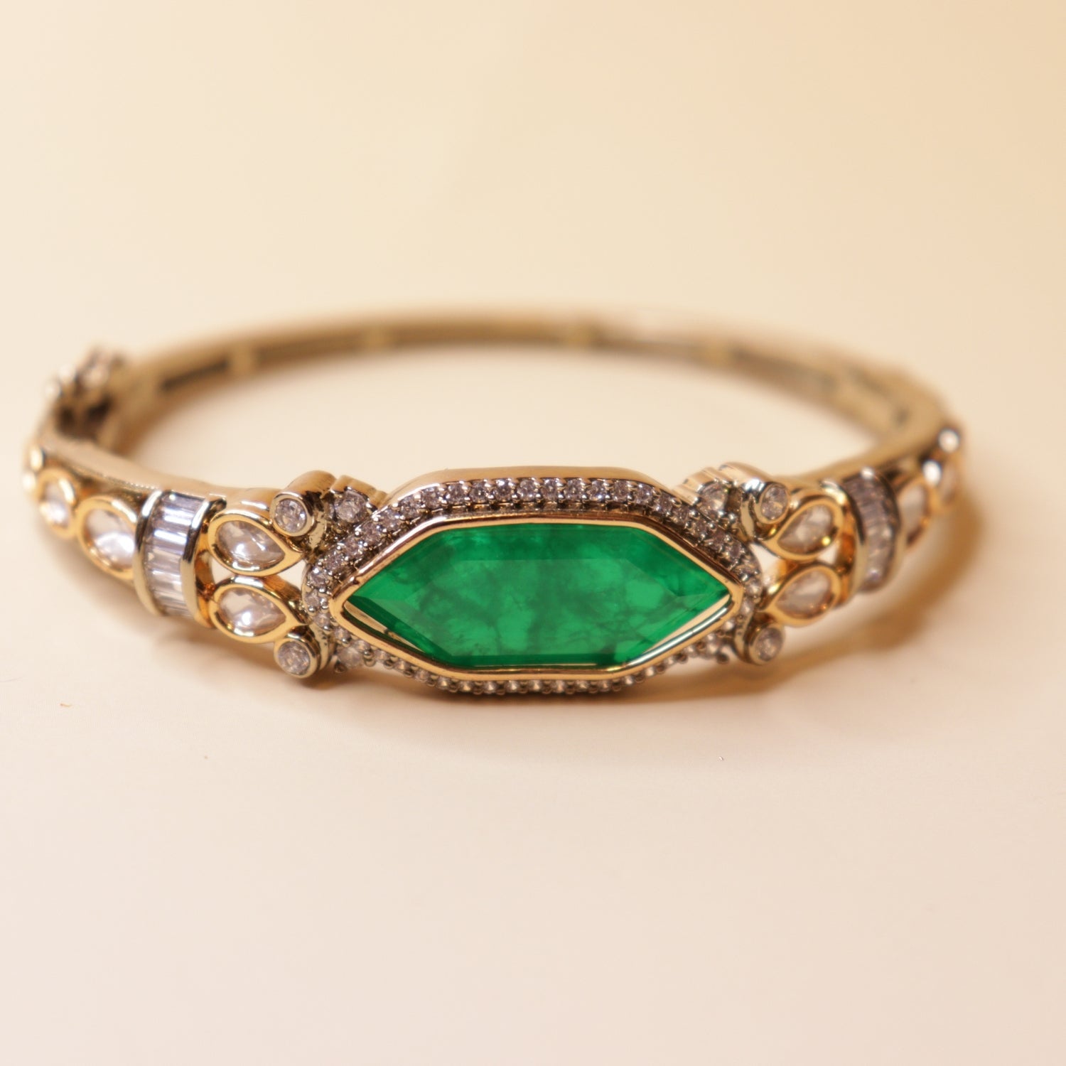 Noor Royale Gemstone Bracelet - 22K gold plated bracelet close-up view - Mehraya
