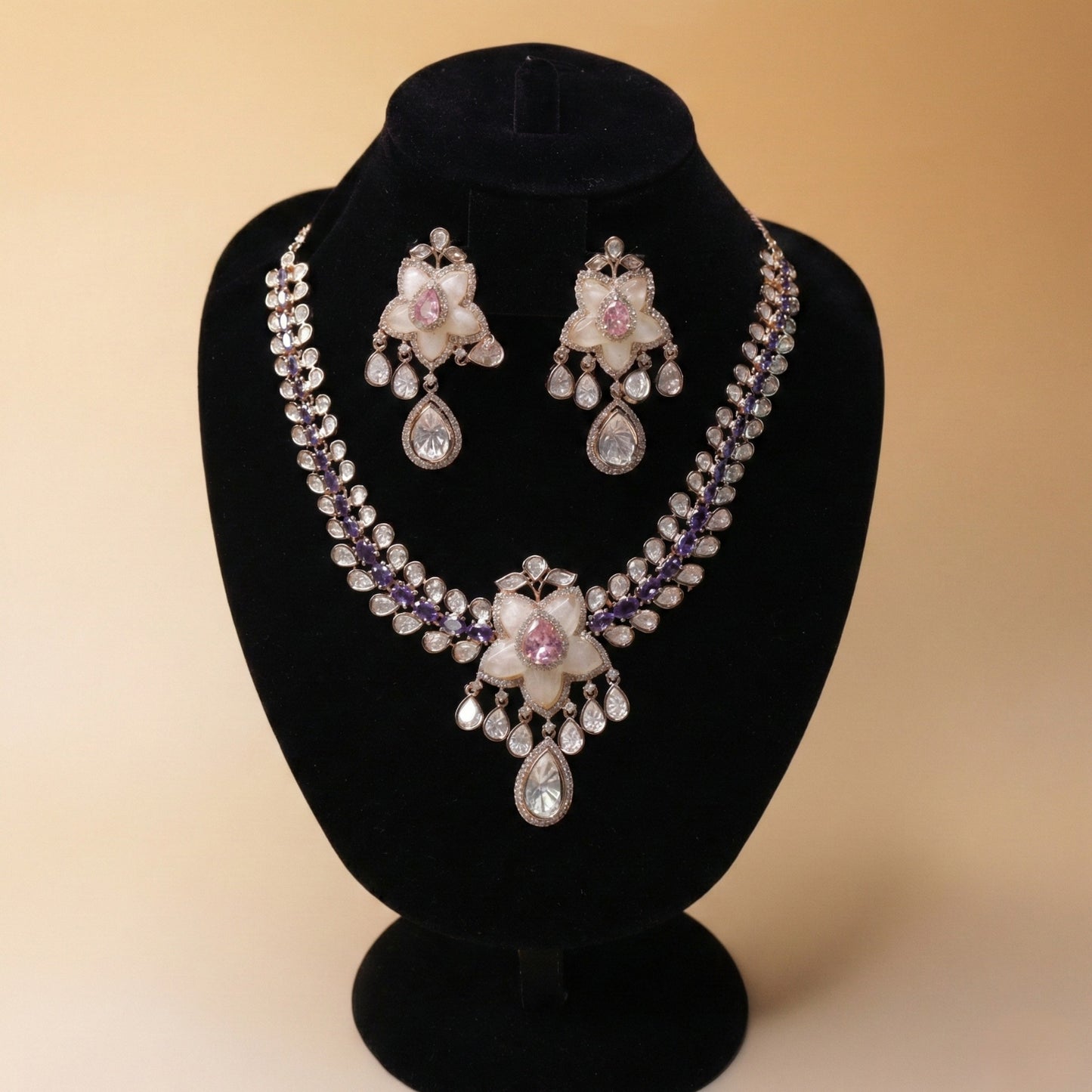 Blossoms of Royal Set