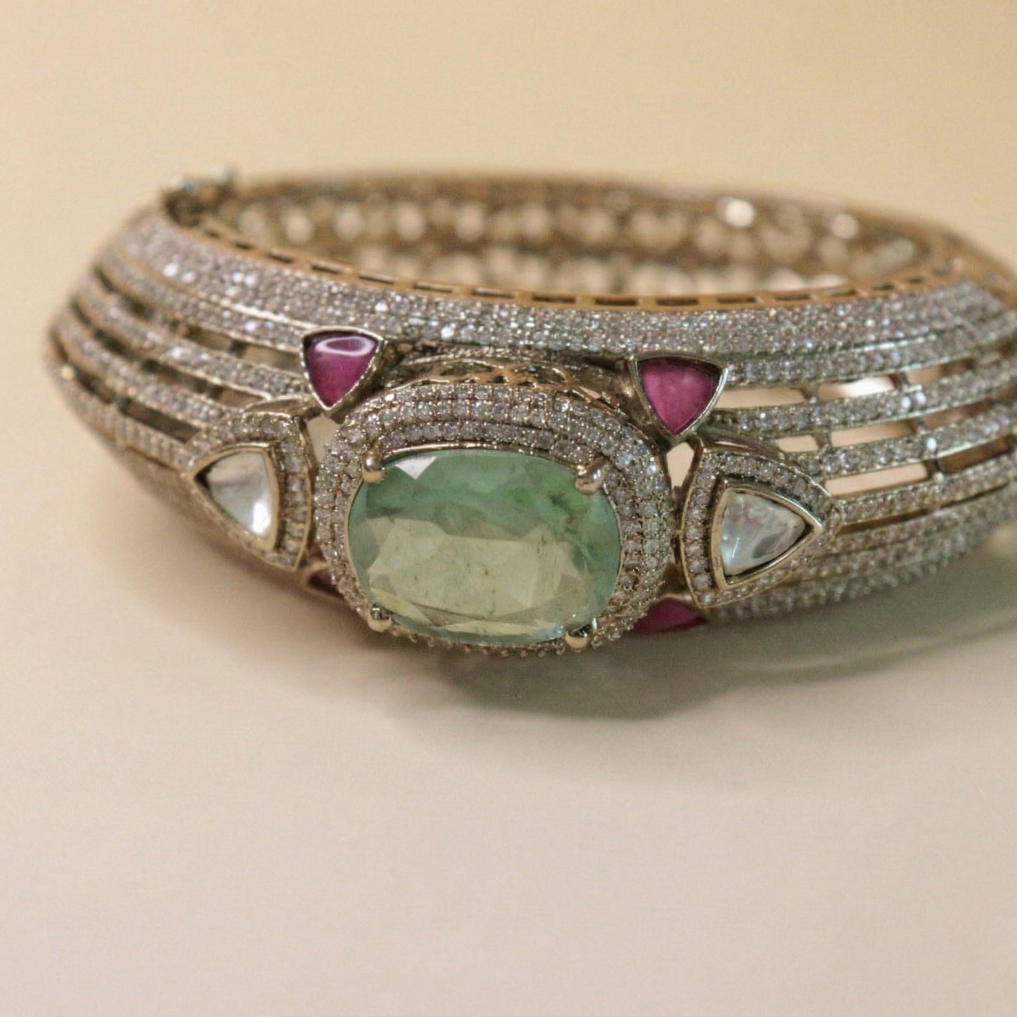 Timeless Crown Bangle