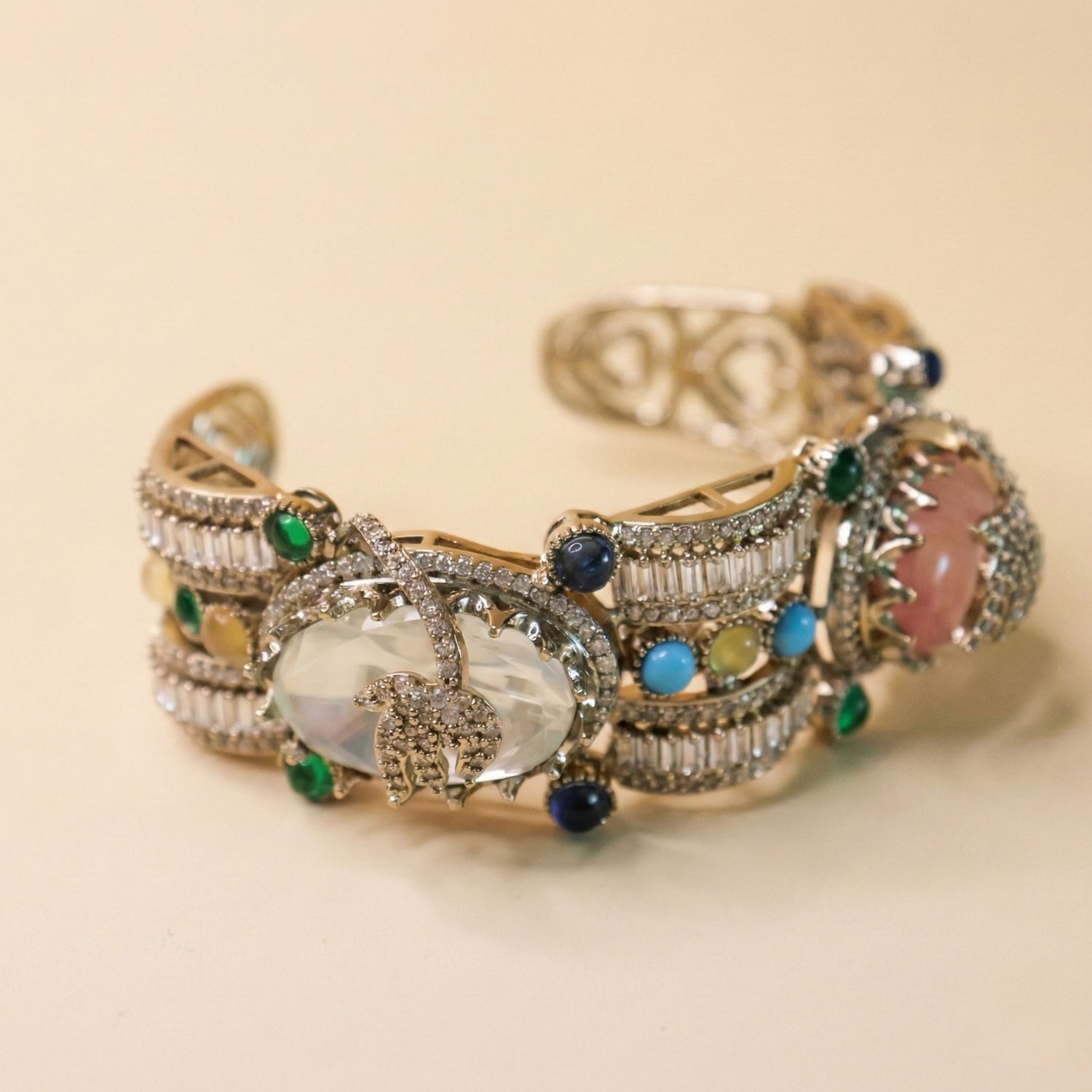 Royal Radiance Combo - 22K gold plated jewellery combo set close-up view - Mehraya