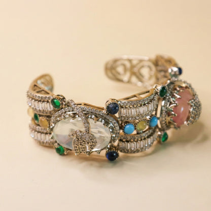 Royal Radiance Combo - 22K gold plated jewellery combo set close-up view - Mehraya