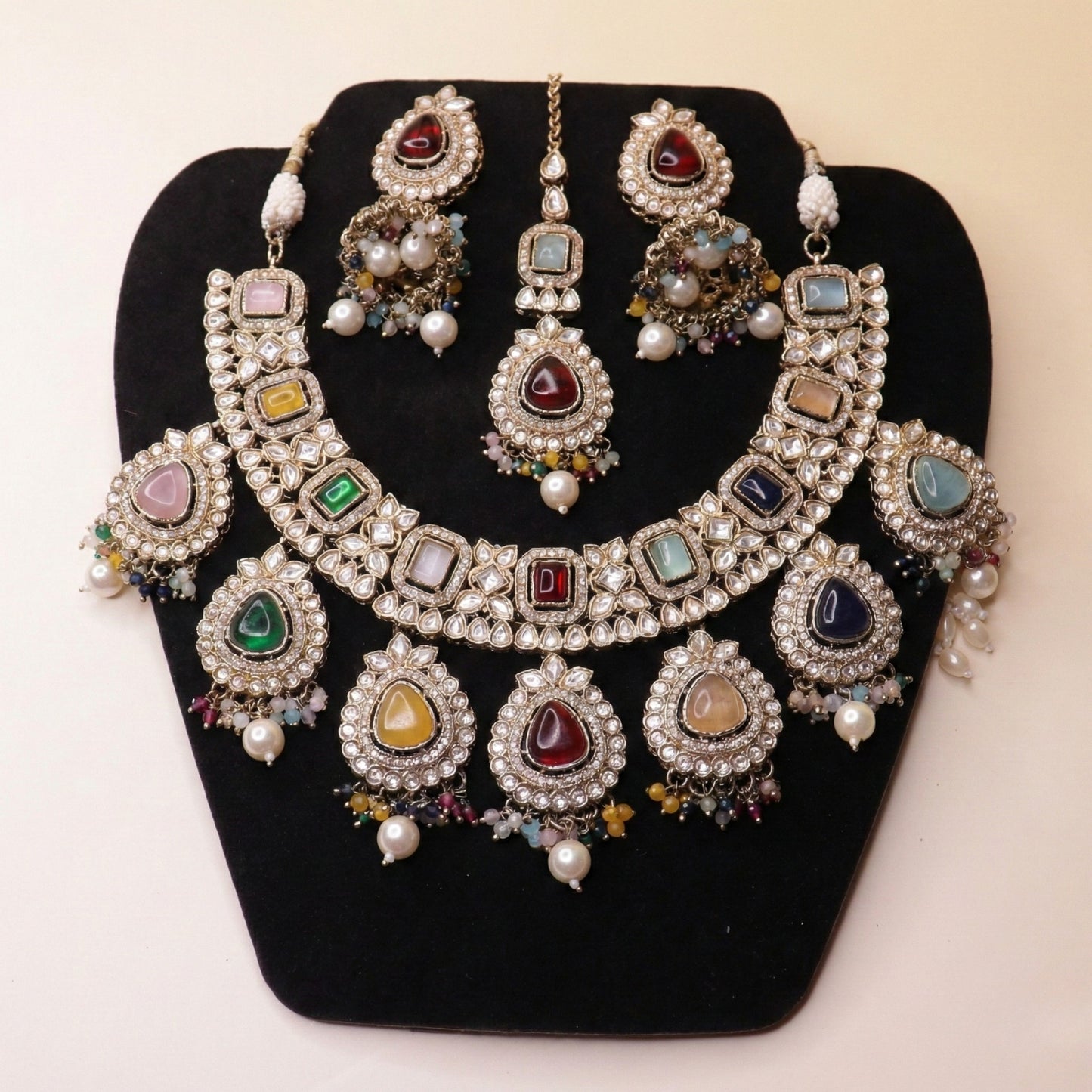 Navrangini Royale Set