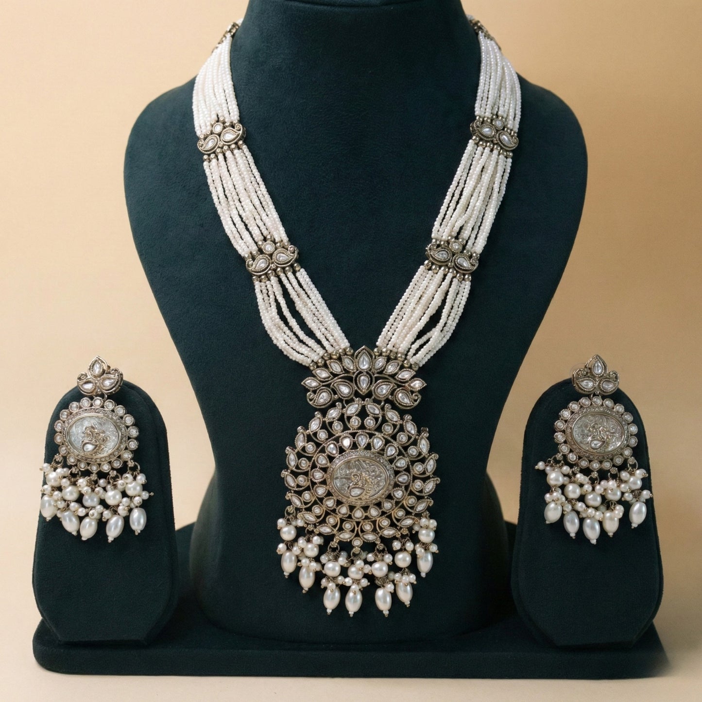 Nazakat Pearl Touch Set