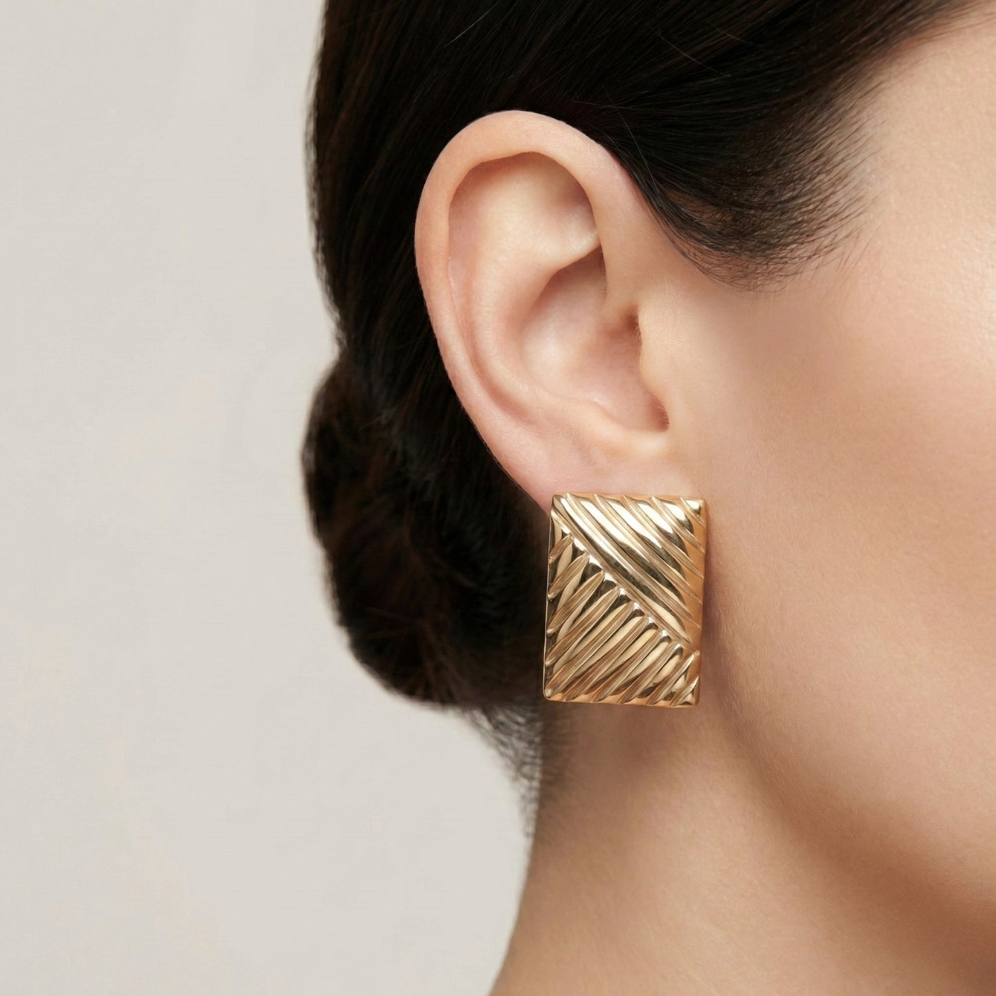 Aurelia Pleats Earrings