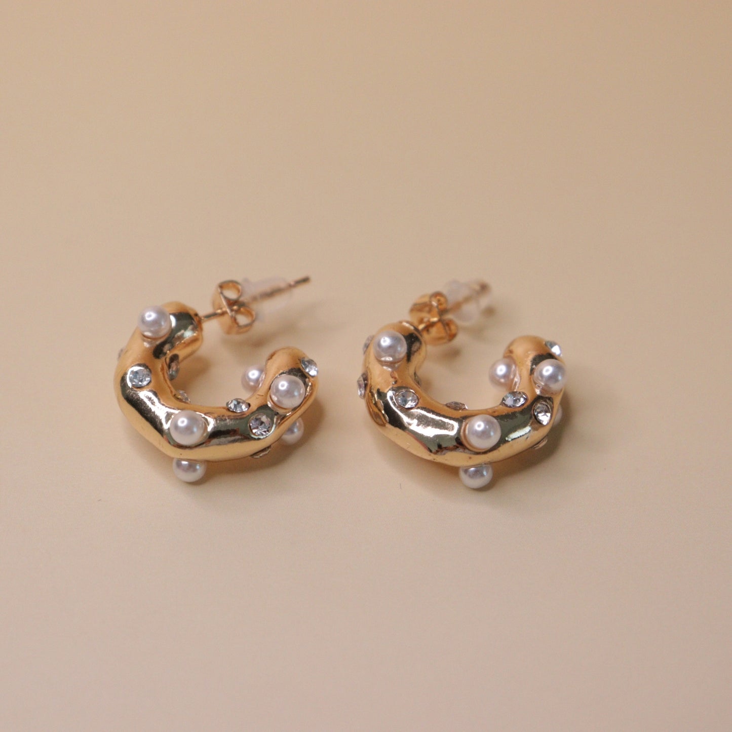 Molten Pearls Earrings